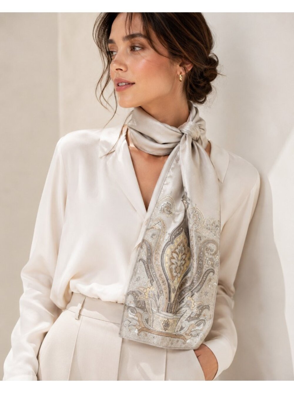 Ellen Tracy 100% Silk Paisley Oblong Scarf Beige Taupe Gray 59 x 10.5 in